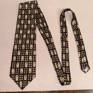 Valentino Rudy‎ Italy 100%Silk Tie Black Paisley Geometric Vintage Designer